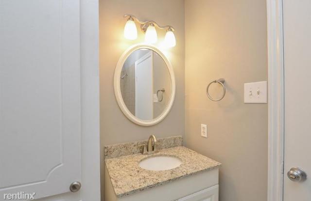 950 grand junction Gallery 2