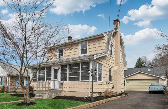 30 Boulevard photos photos