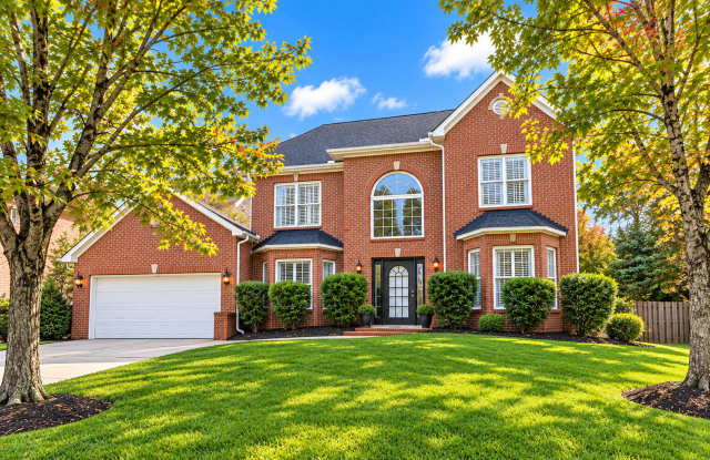 Anneewakee Trails - Grand Foyer & Enjoy resort-style amenities, Gallery 1