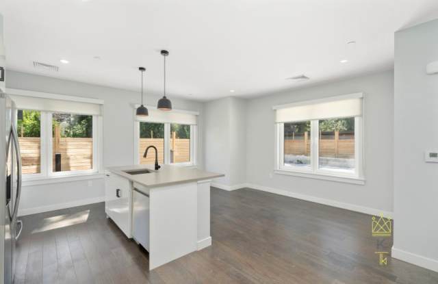 54 Auburn St. photos photos