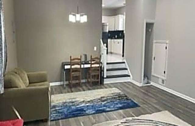 227 E 9Th Ave - 227 East 9th Avenue, Roselle, NJ 07203 227 E 9Th Ave - 227 East 9th Avenue, Roselle, NJ 07203