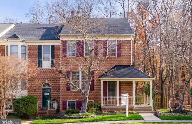 12165 ABBEY GLEN Court - 12165 Abbey Glen Court, Lake Ridge, VA 22192