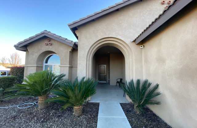 Affordable 3 BD 2 BA house in SE Bakersfield Near Union Ave  Berkshire Road photos photos