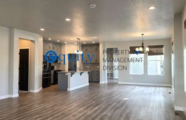 6329 West Moon Valley Drive Gallery 4