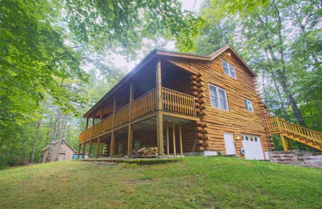 Private Lakeside Pet Friendly Cabin - Fully Furnished and available for 6 mo Winter Seasonal Lease! - $2500/mo photos photos