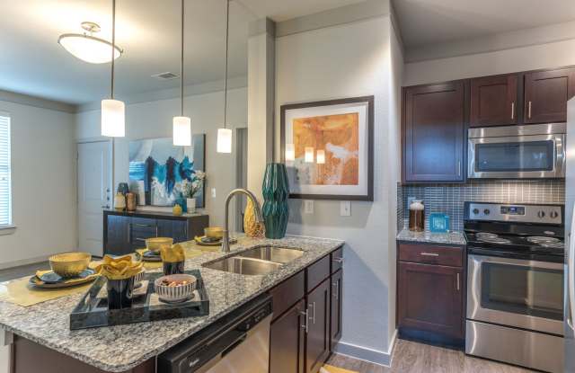 The Pointe at West Lake photos photos