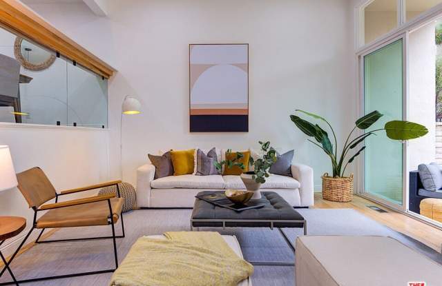 4746 La Villa Marina unit: A - 4746 La Villa Marina, Los Angeles, CA 90292