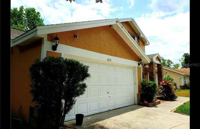 6374 BROOKHILL CIRCLE Gallery 2
