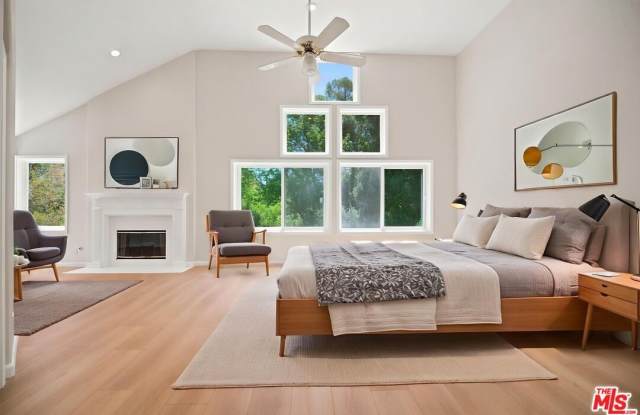 4324 Park Verdi Gallery 1