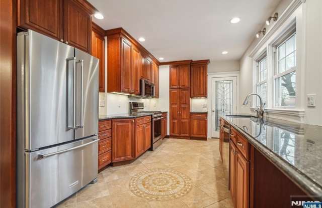 75 Central Avenue 2 photos photos