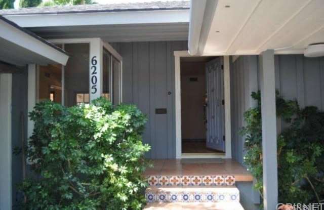 Quiet Tarzana Gem – Remodeled 3BR/2BA Home with Gated Entry photos photos