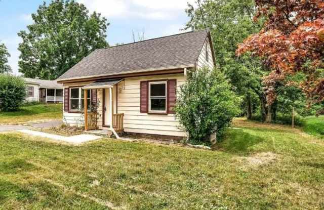 Coming Soon! Charming Cape Cod Near Colonial Park! photos photos