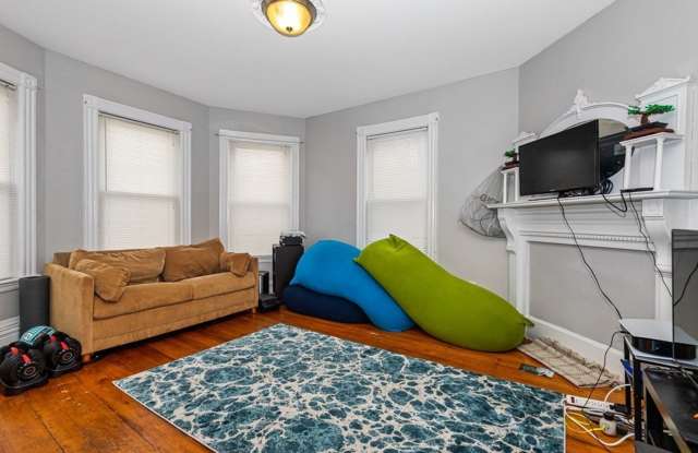 46 Hillside St #1A Boston MA 02120 photos photos