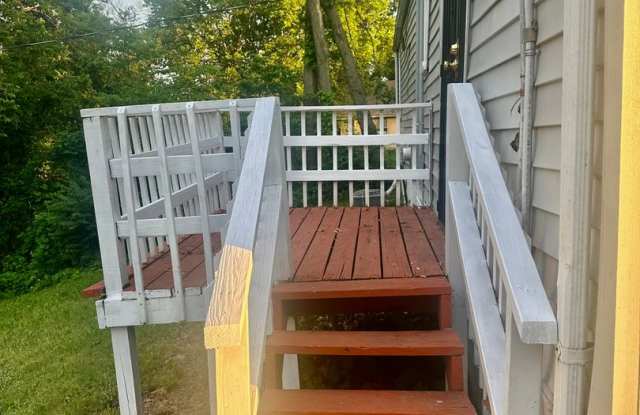 4 Bedroom 1 Bath Home Rent Gallery 4