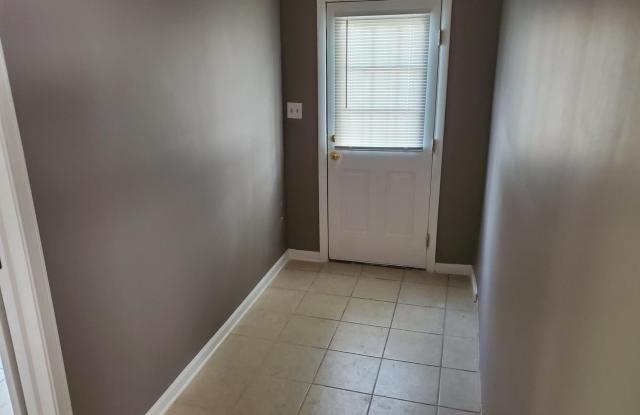 6161 Meadowlark Drive Gallery 3