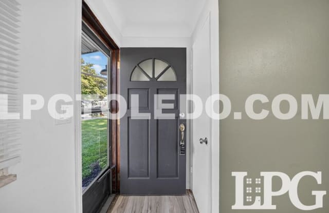 5129 Wissman Rd. Gallery 2