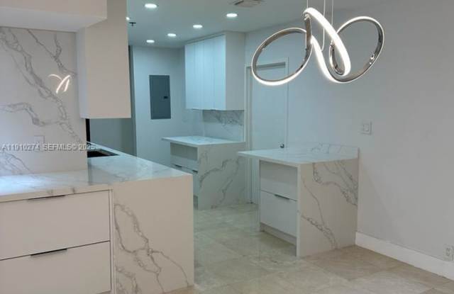 251 Crandon Boulevard 430, Key Biscayne, FL 33149 Gallery 3