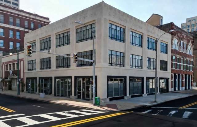 44 South Front Street photos photos