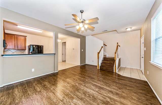 4142 Kyndra Circle Gallery 2