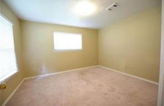 9217 Clearhurst Drive Gallery 4