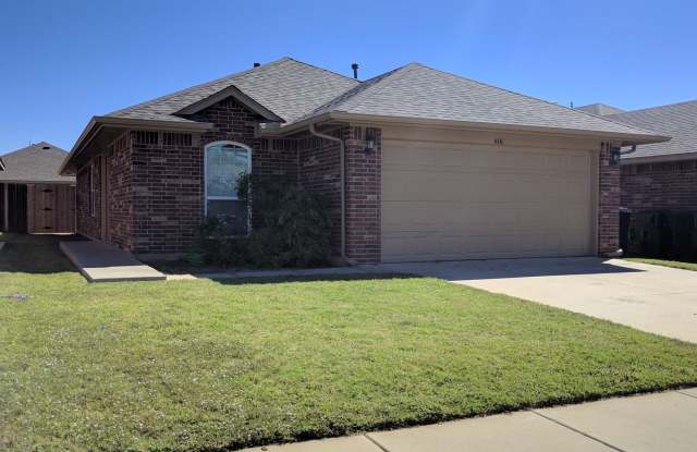 416 Cherokee Gate Dr  3Bd/ 2Ba House - Yukon photos photos