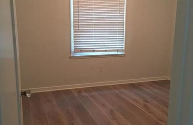 8564 Rugby Drive Gallery 3