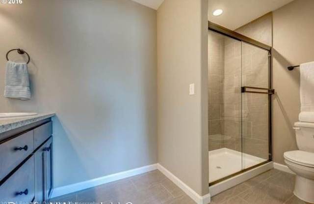 2630 NE 131st Ct Gallery 2
