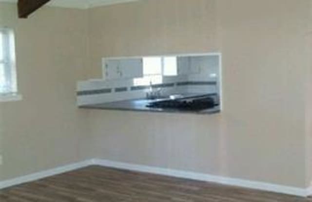 4109 Wedgworth Road S Gallery 3
