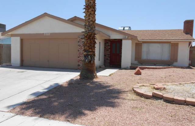 Single Story Home w/4 Bedrooms in Spring Valley photos photos