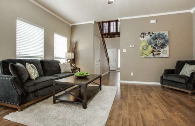 6060 Pisa Lane Gallery 4