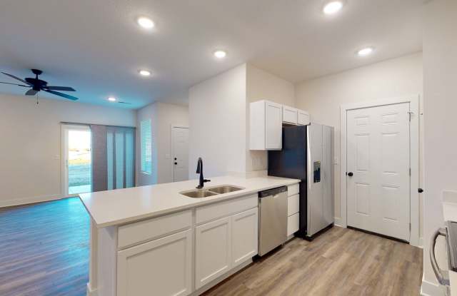 15632 East 21st Court North Gallery 4