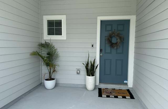 12851 JOSSLYN Lane Gallery 4
