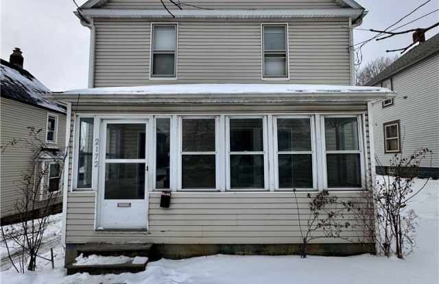 2172 12th Street SW photos photos