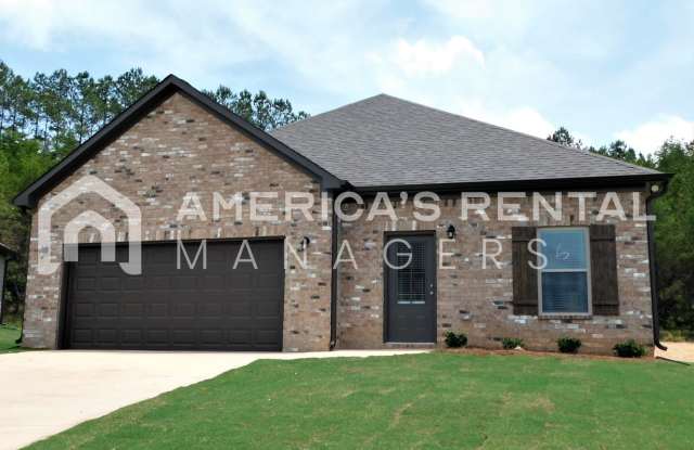 Home for rent in Brookwood, AL.... Available to View Now!!! Gallery 1