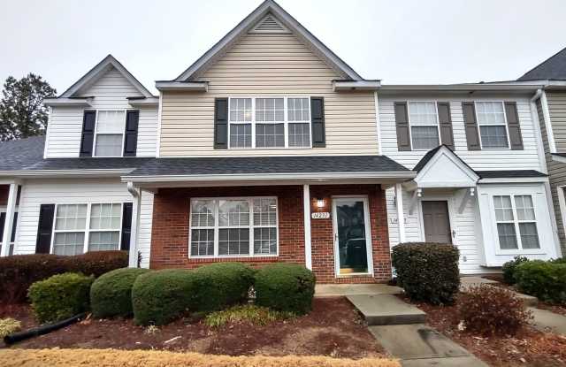 Move In Ready Townhome located in Bennington Place Community! - 14231 Tranters Creek Lane, Charlotte, NC 28273