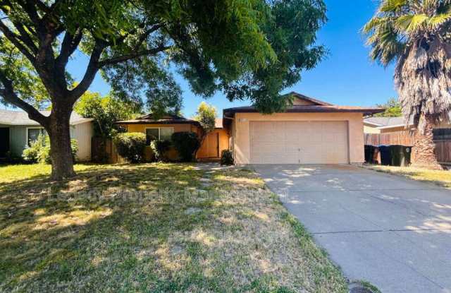 6841 Castleberry Cir photos photos