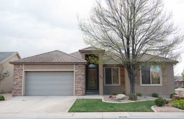 Beautiful home in Santa Clara! Pet Friendly. photos photos