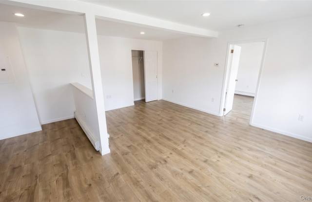 480 Westbury Avenue Gallery 1