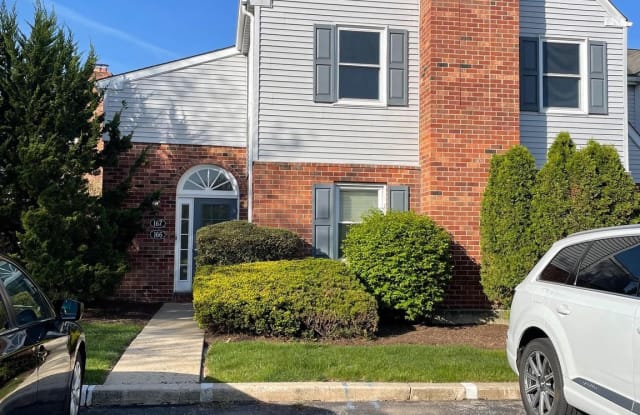 167 WILLIAM PENN DRIVE - 167 William Penn Drive, Montgomery County, PA 19403