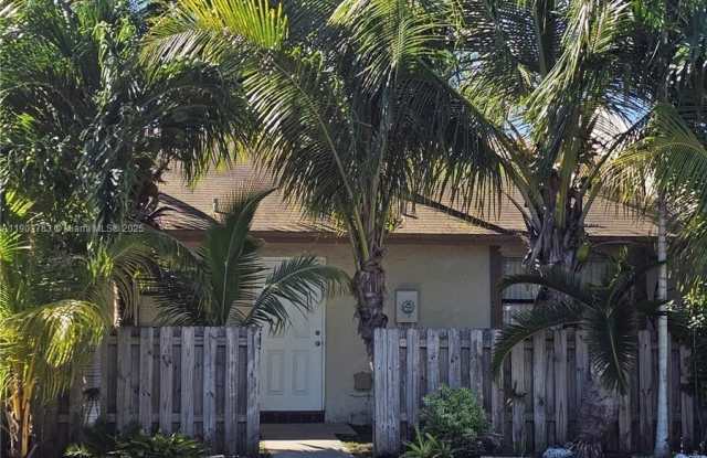 1630 Sandpiper Blvd photos photos