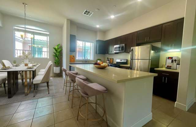 3 Bed/3 Bath, 2 Garage  2 Balconies Gated Modern Townhome photos photos