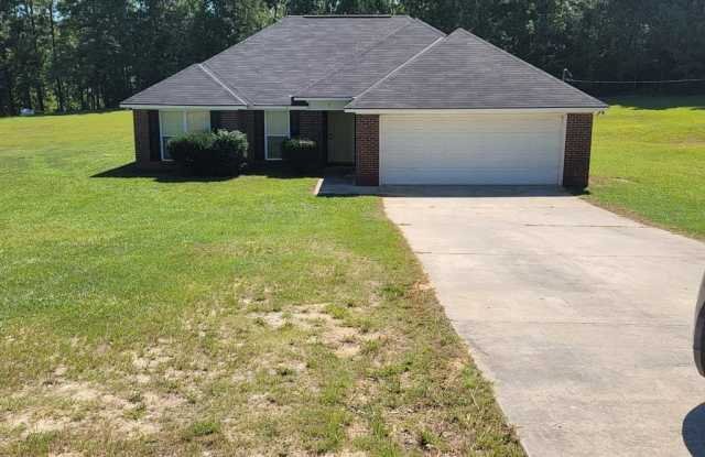 588 Adams Street - 588 Adams Street, Talbotton, GA 31827 588 Adams Street - 588 Adams Street, Talbotton, GA 31827