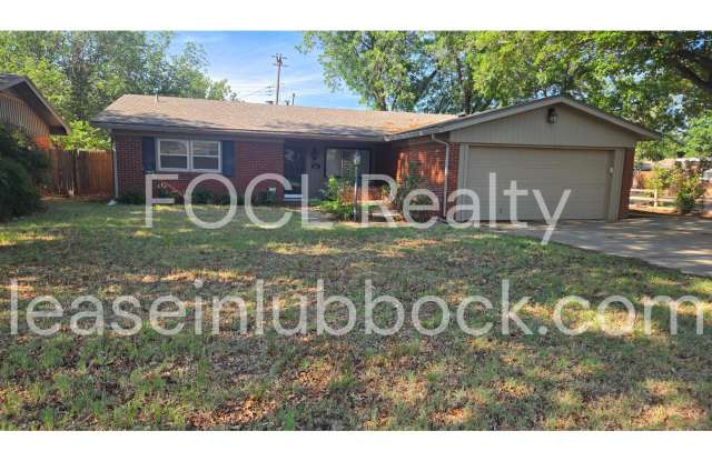 Large 3 Bedroom, 2 bath, 2 car garage photos photos