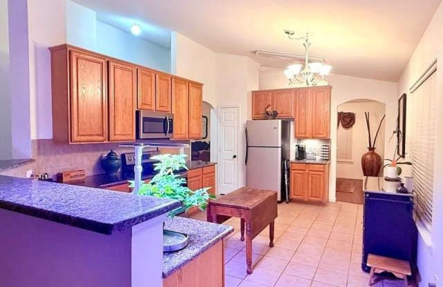 4625 Indian Rock Drive Gallery 3