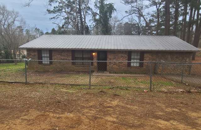 Country Living in Alazan! photos photos