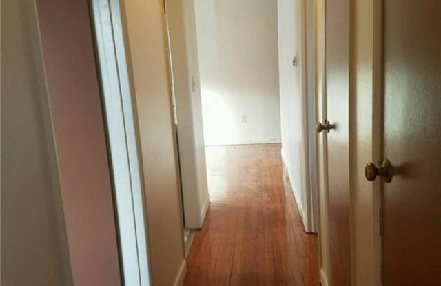 170 Earle Street Gallery 2