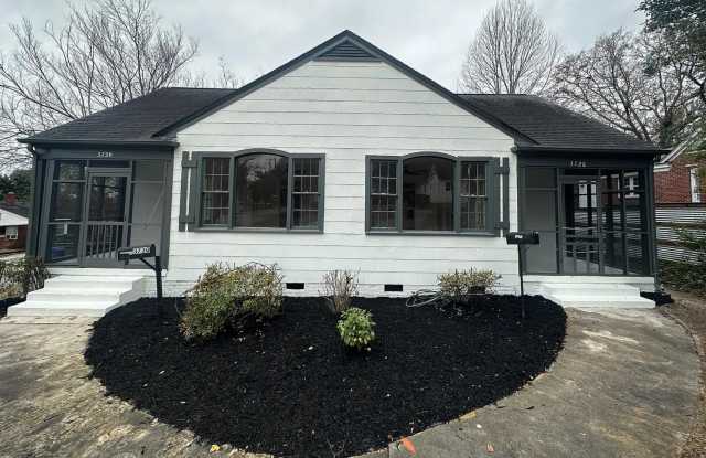 Fully Renovated 1-Bedroom Duplex in the Heart of Shandon – Minutes from USC  Fort Jackson! - 3730 Monroe St. - 3728 Monroe Street, Columbia, SC 29205