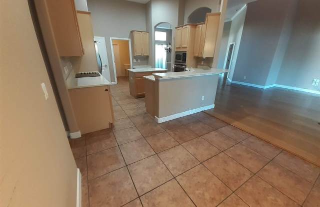 639 Cimarosa Ct Gallery 2