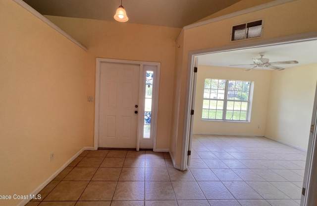 2681 Madden Avenue SW Gallery 3