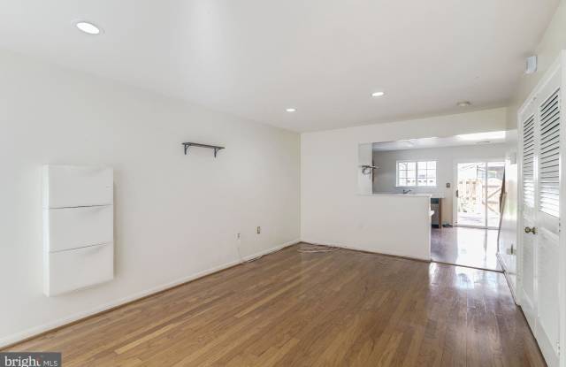 13104 QUAIL CREEK LANE Gallery 2